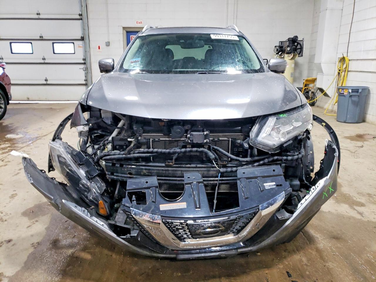2017 NISSAN ROGUE SV HYBRID photo 5