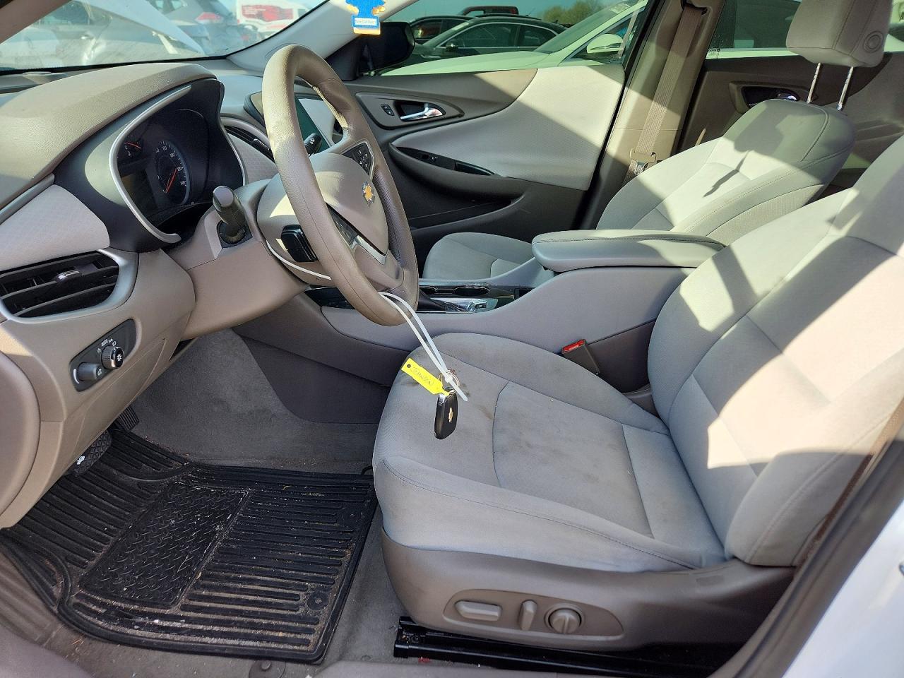 2022 CHEVROLET MALIBU LT photo 19