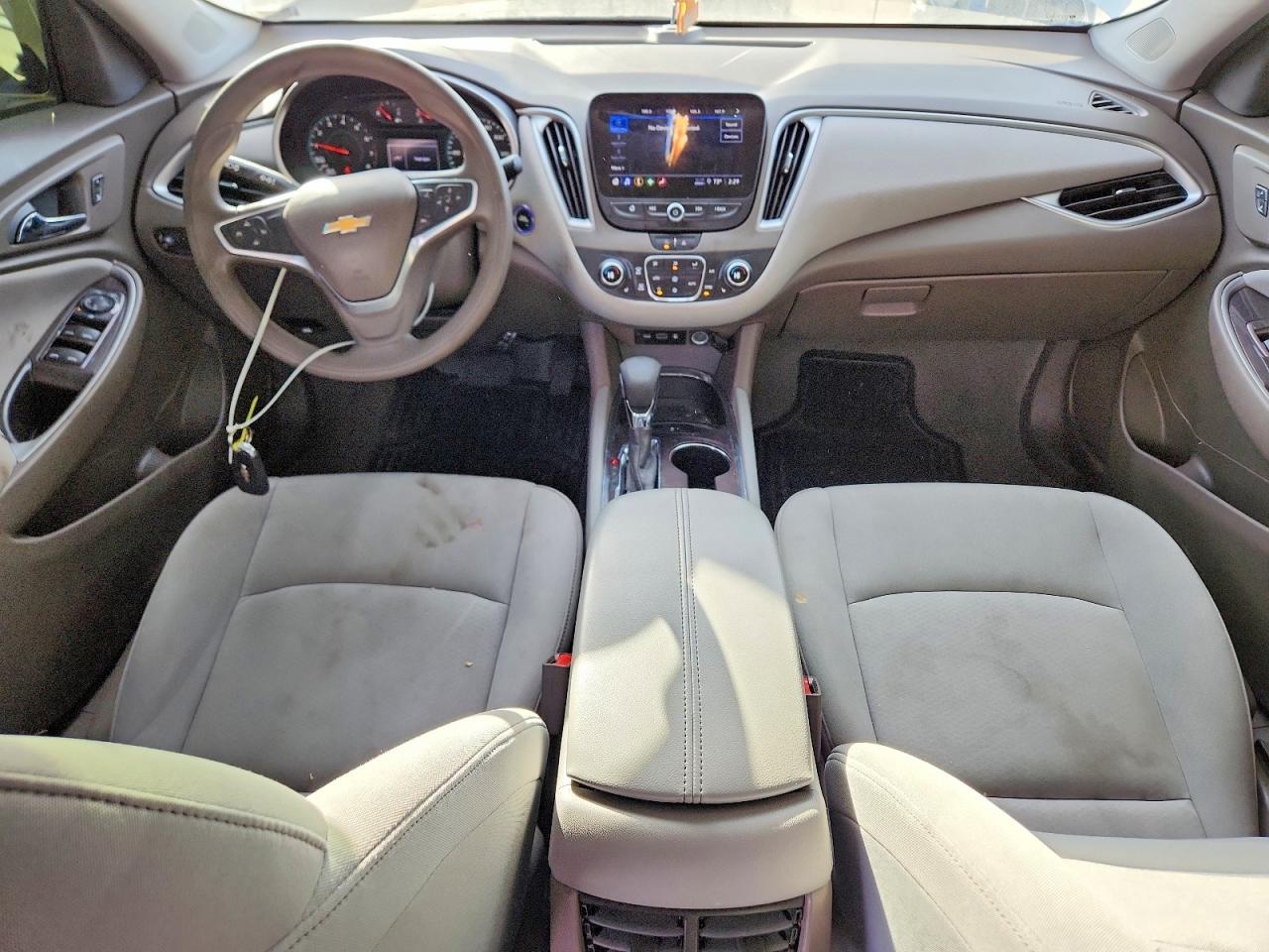 2022 CHEVROLET MALIBU LT photo 22