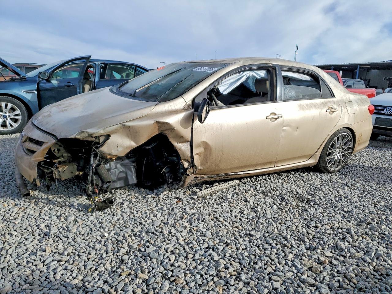 2011 TOYOTA COROLLA