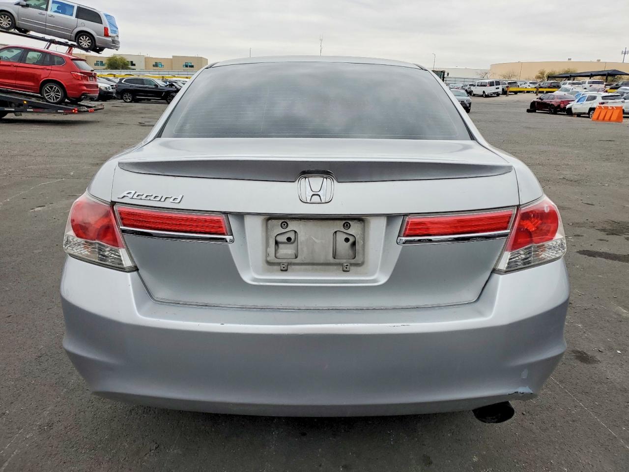 2012 HONDA ACCORD LX photo 16