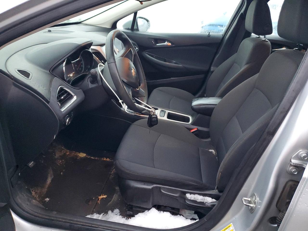 2016 CHEVROLET CRUZE LS photo 7