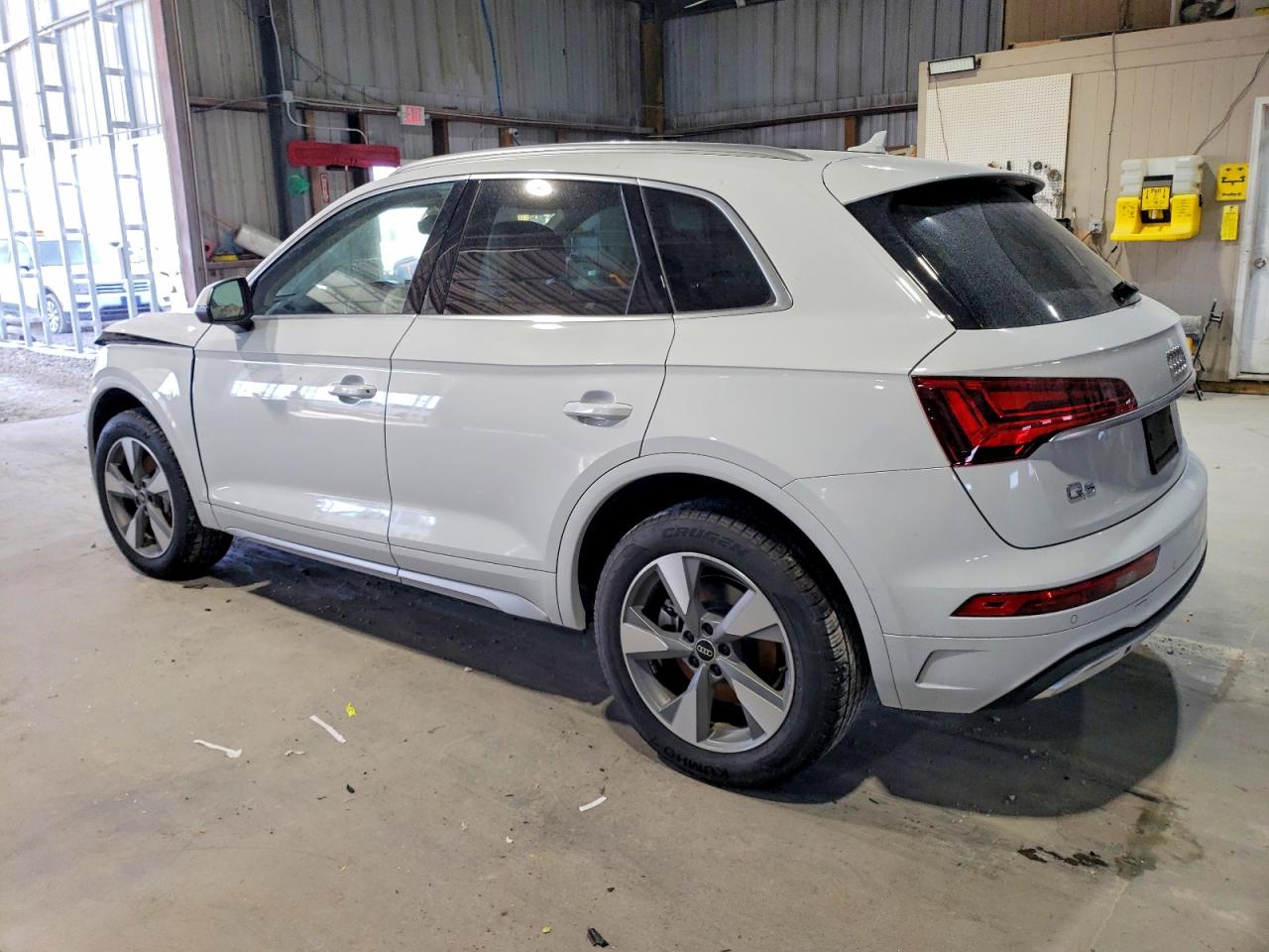 2024 AUDI Q5 PREMIUM 40 photo 2