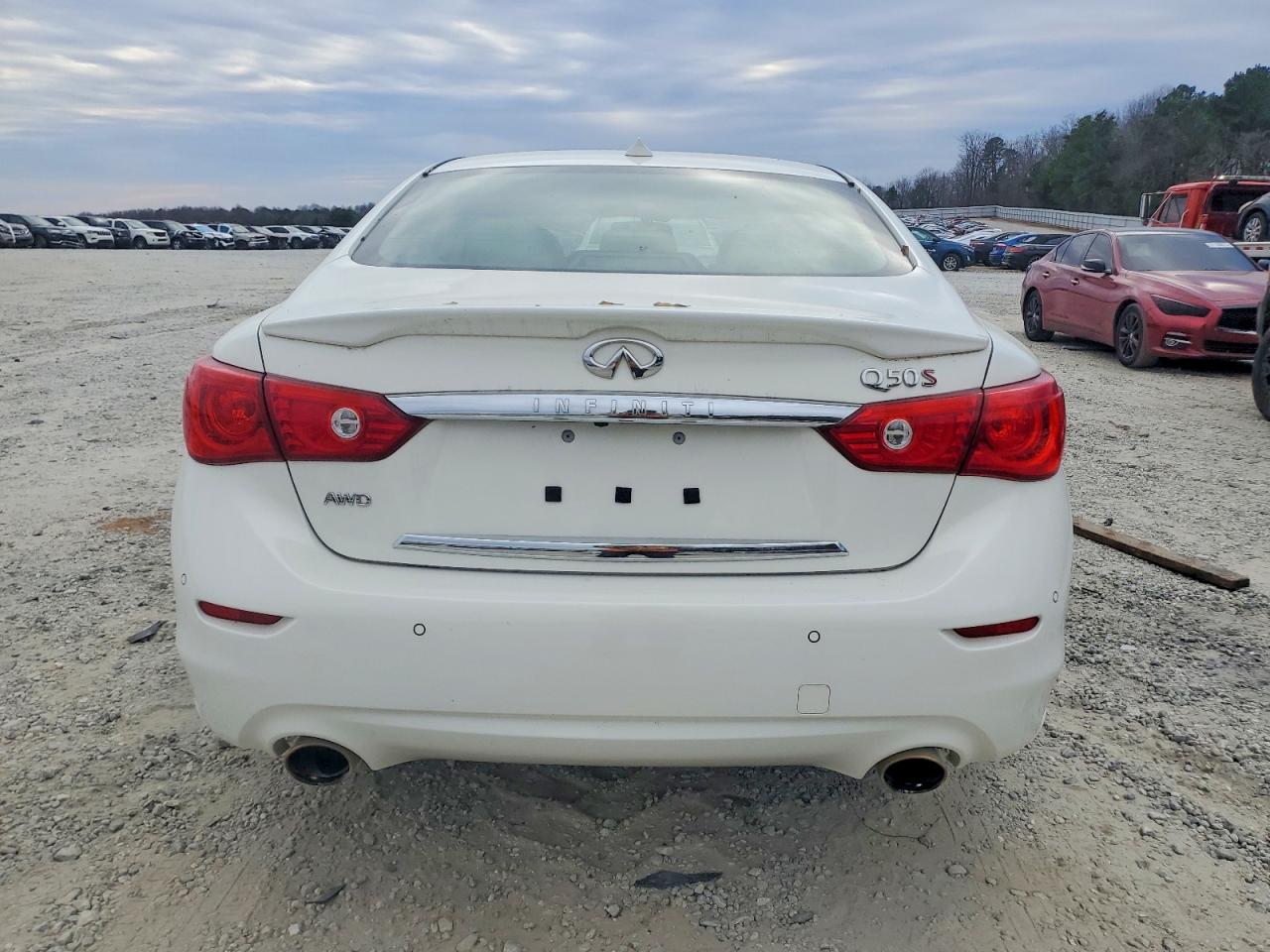 2015 INFINITI Q50 BASE photo 6
