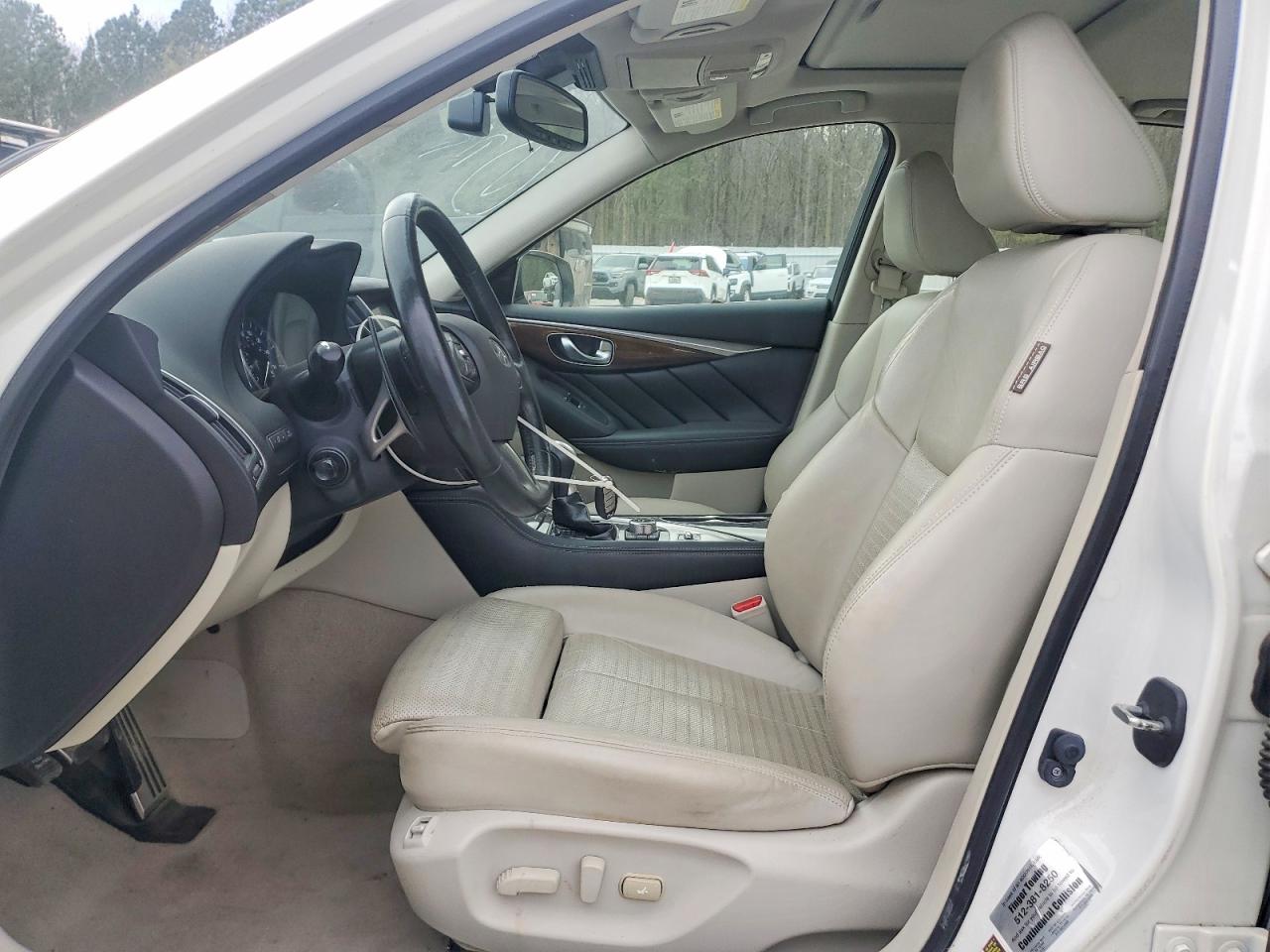 2015 INFINITI Q50 BASE photo 7