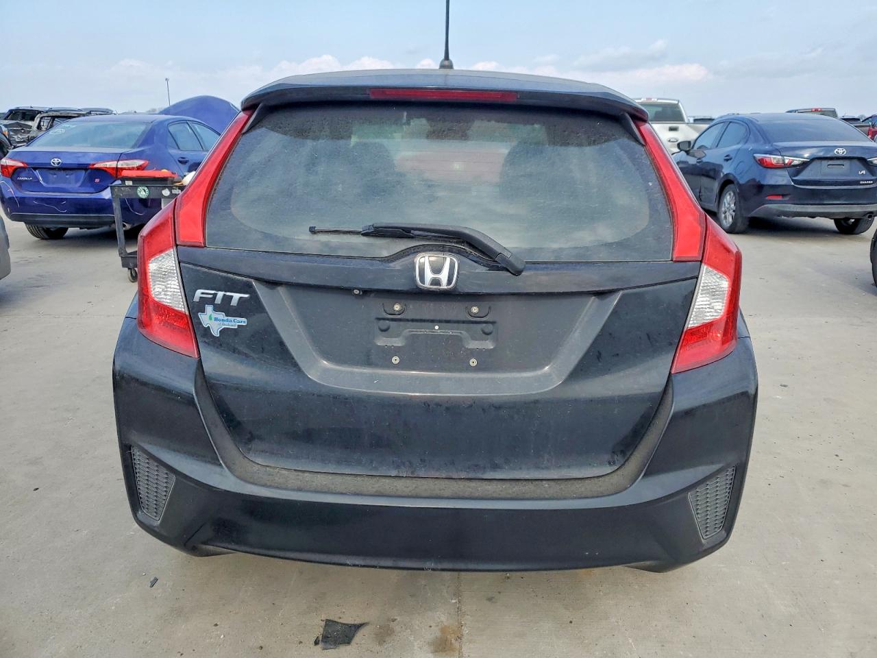 2016 HONDA FIT LX photo 6