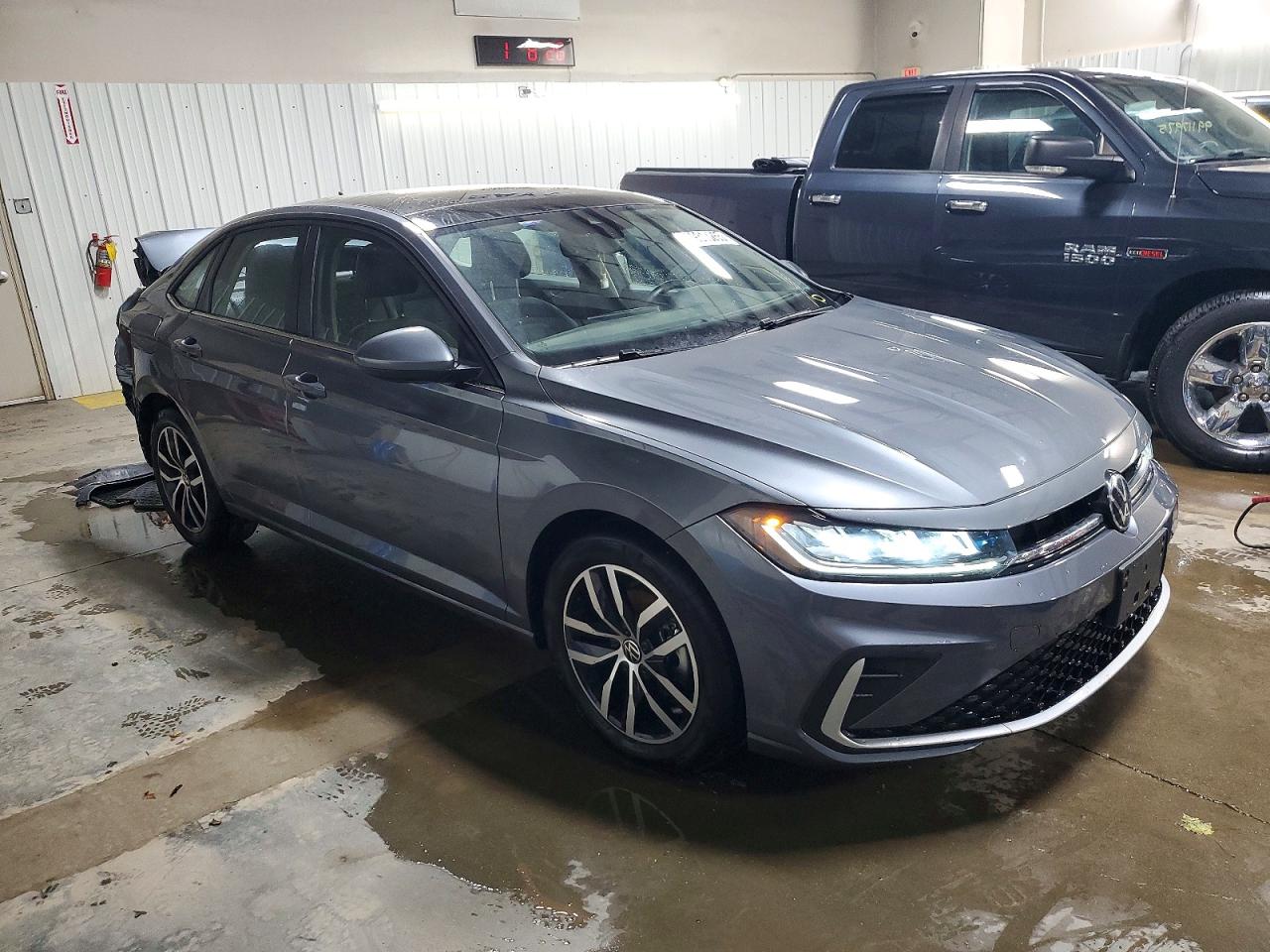 2025 VOLKSWAGEN JETTA SE photo 7