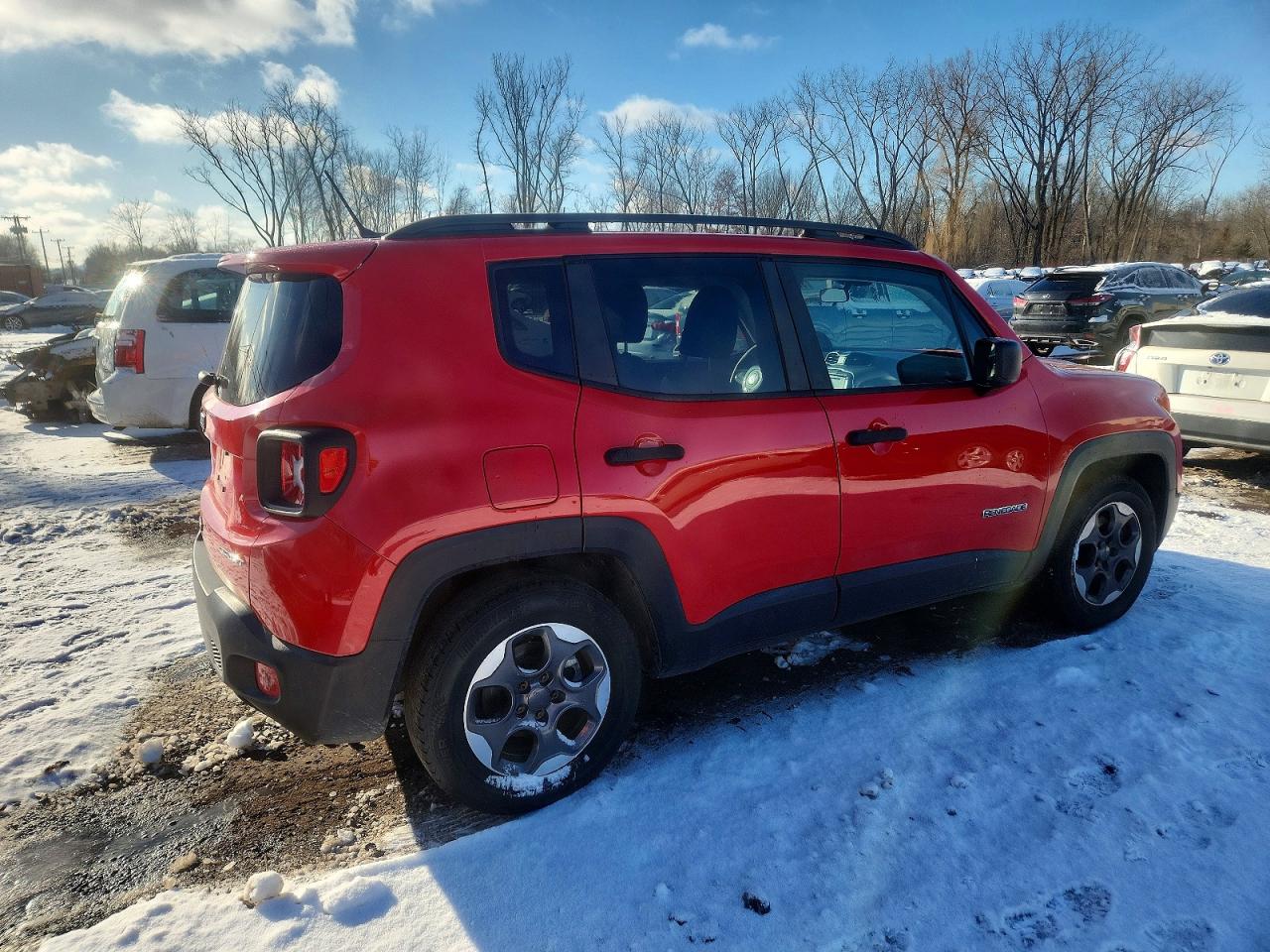 2017 JEEP RENEGADE SPORT photo 3