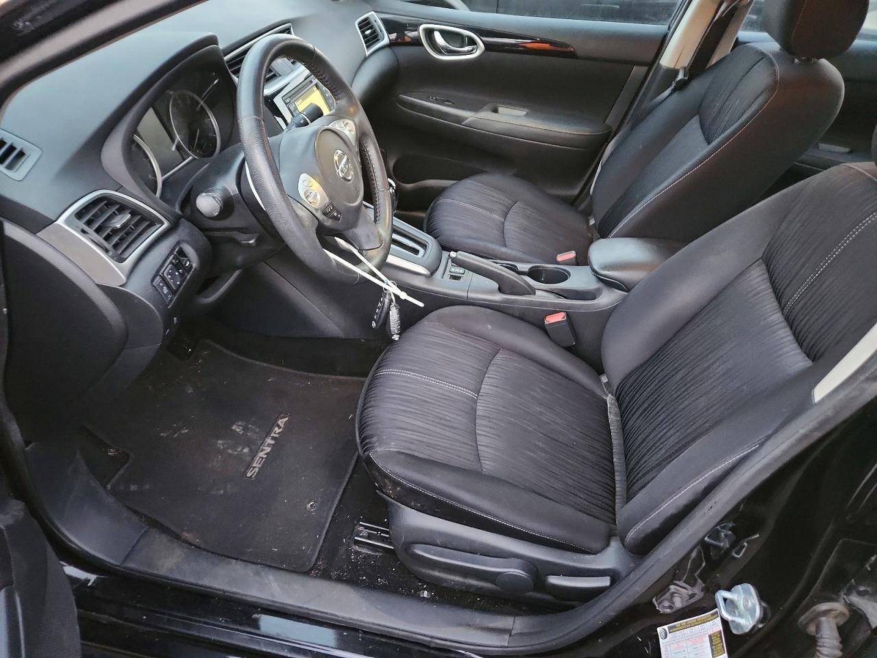2016 NISSAN SENTRA S photo 7