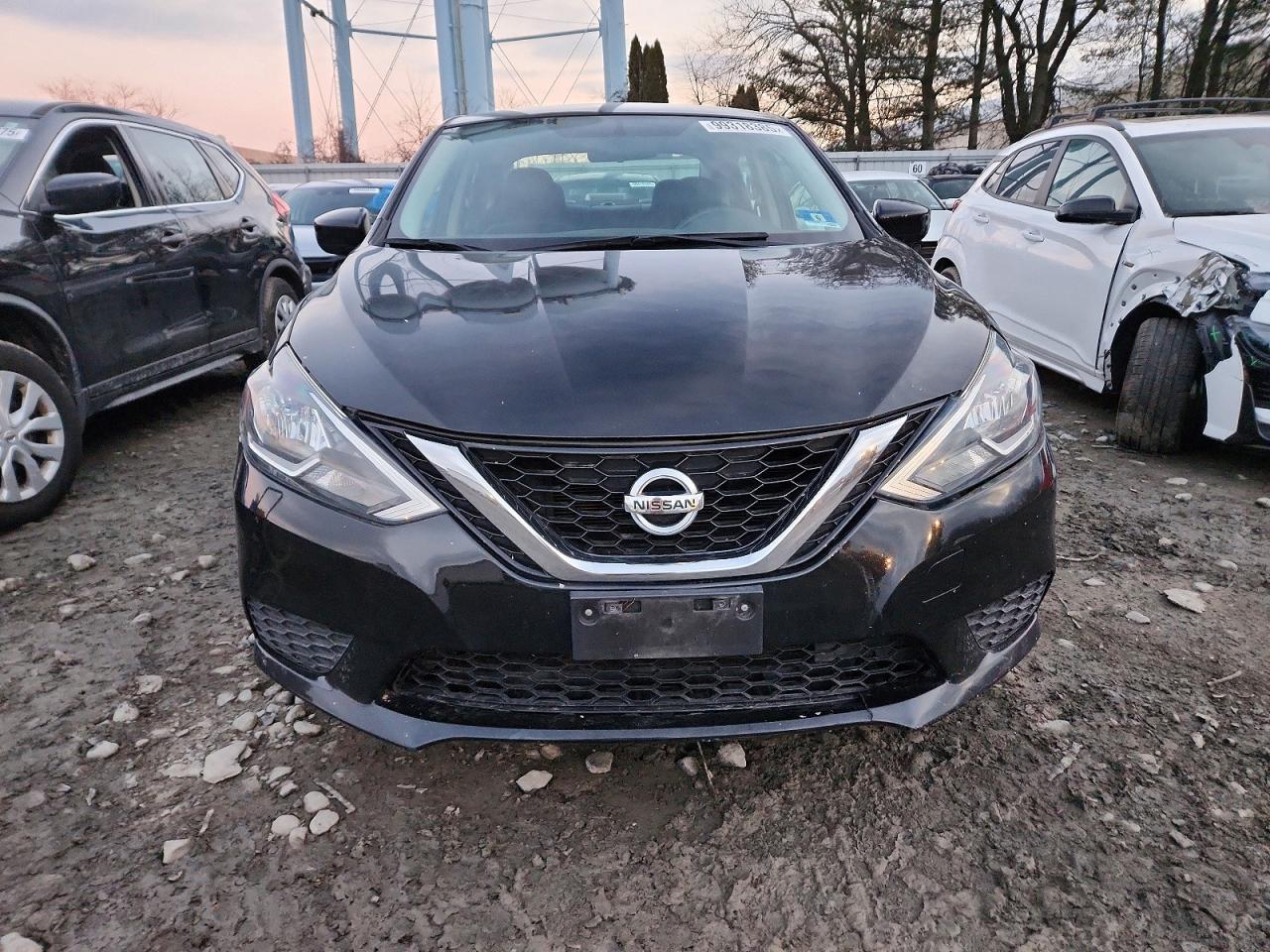 2016 NISSAN SENTRA S photo 5