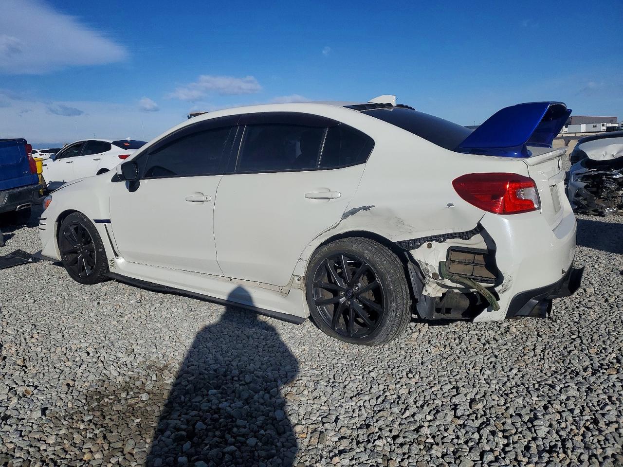 2016 SUBARU WRX photo 4