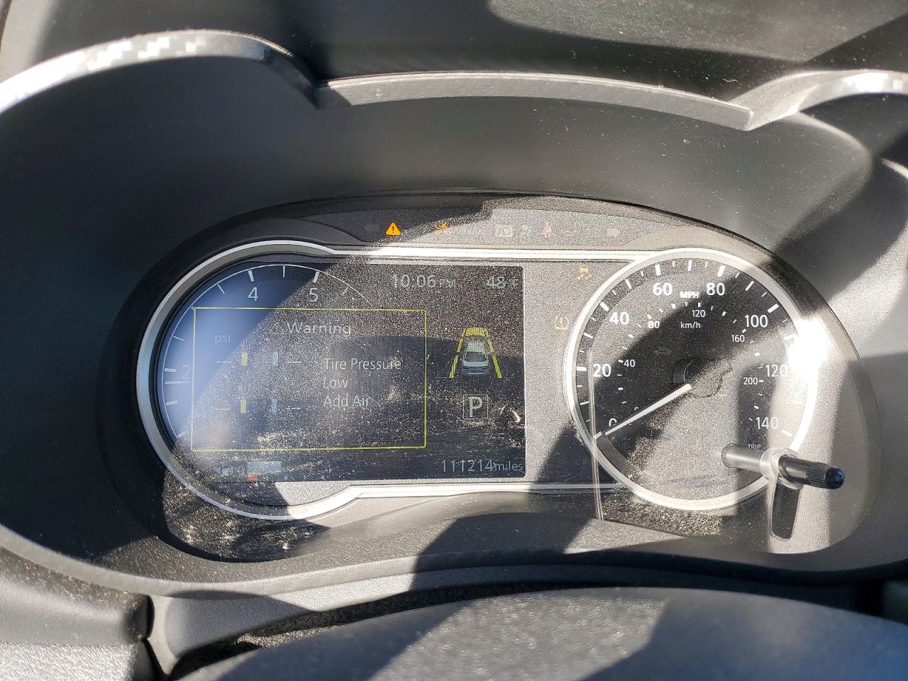 2020 NISSAN VERSA SR photo 9