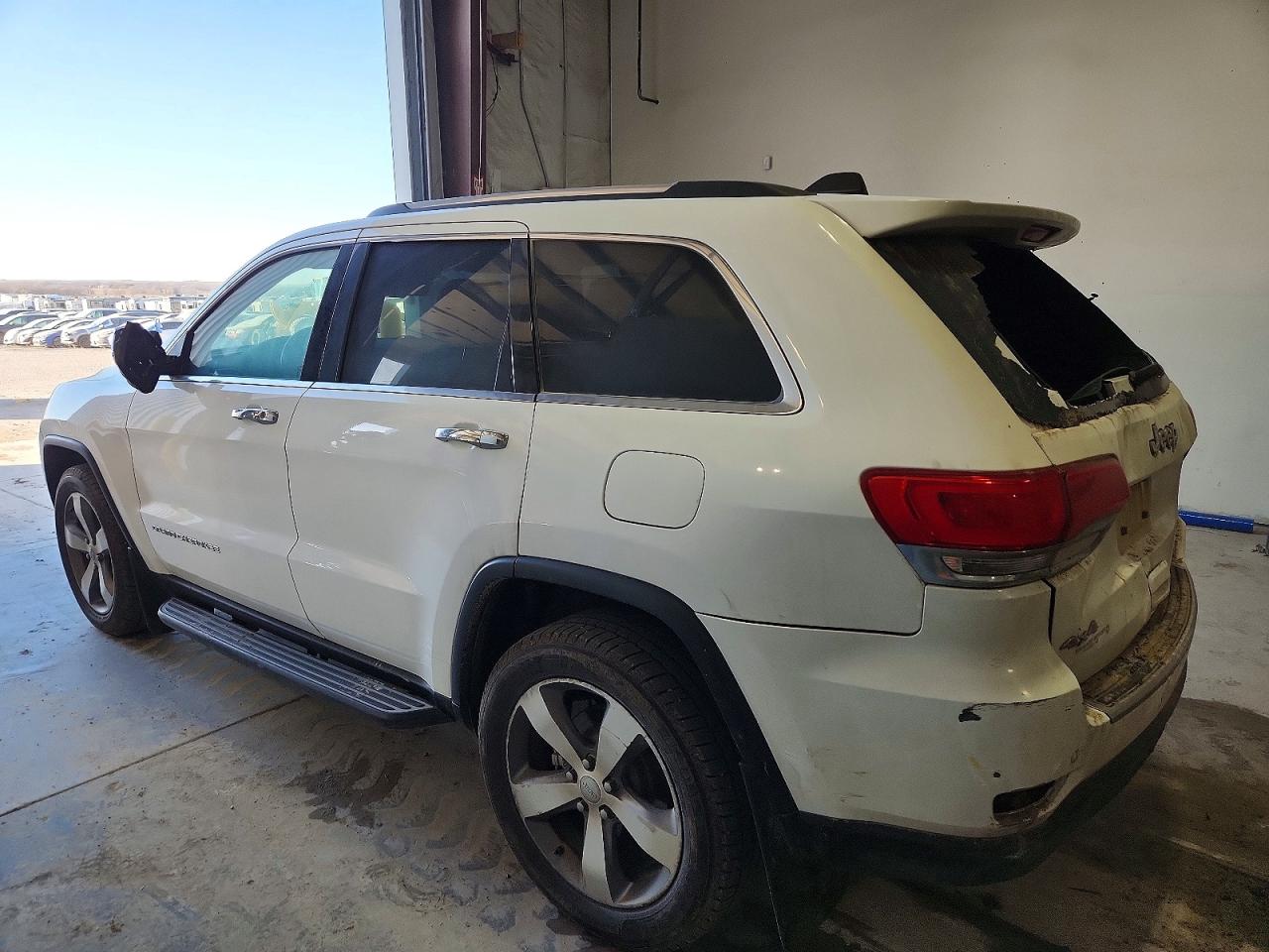 2015 JEEP GRAND CHEROKEE LIMITED photo 2