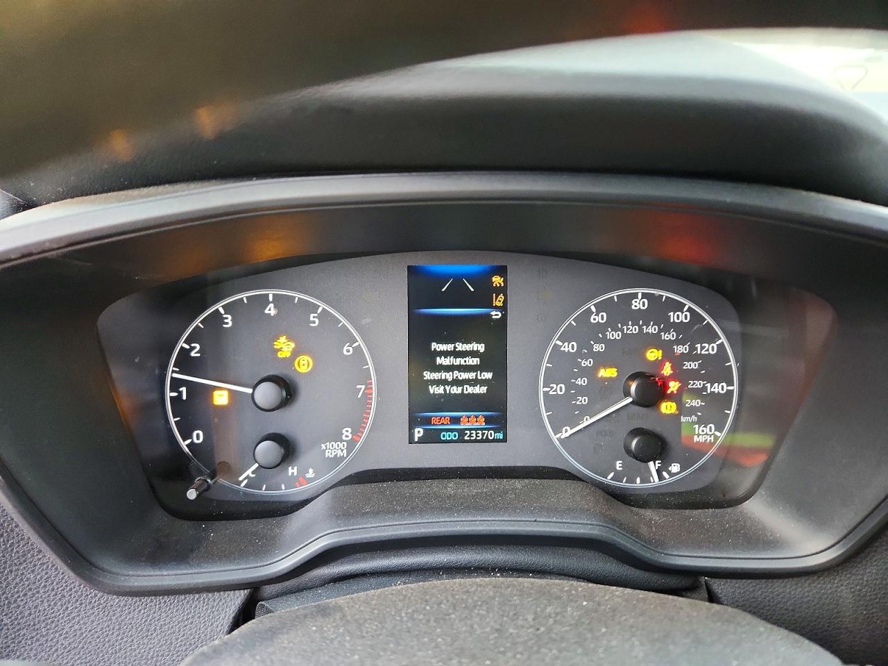 2024 TOYOTA COROLLA LE photo 9