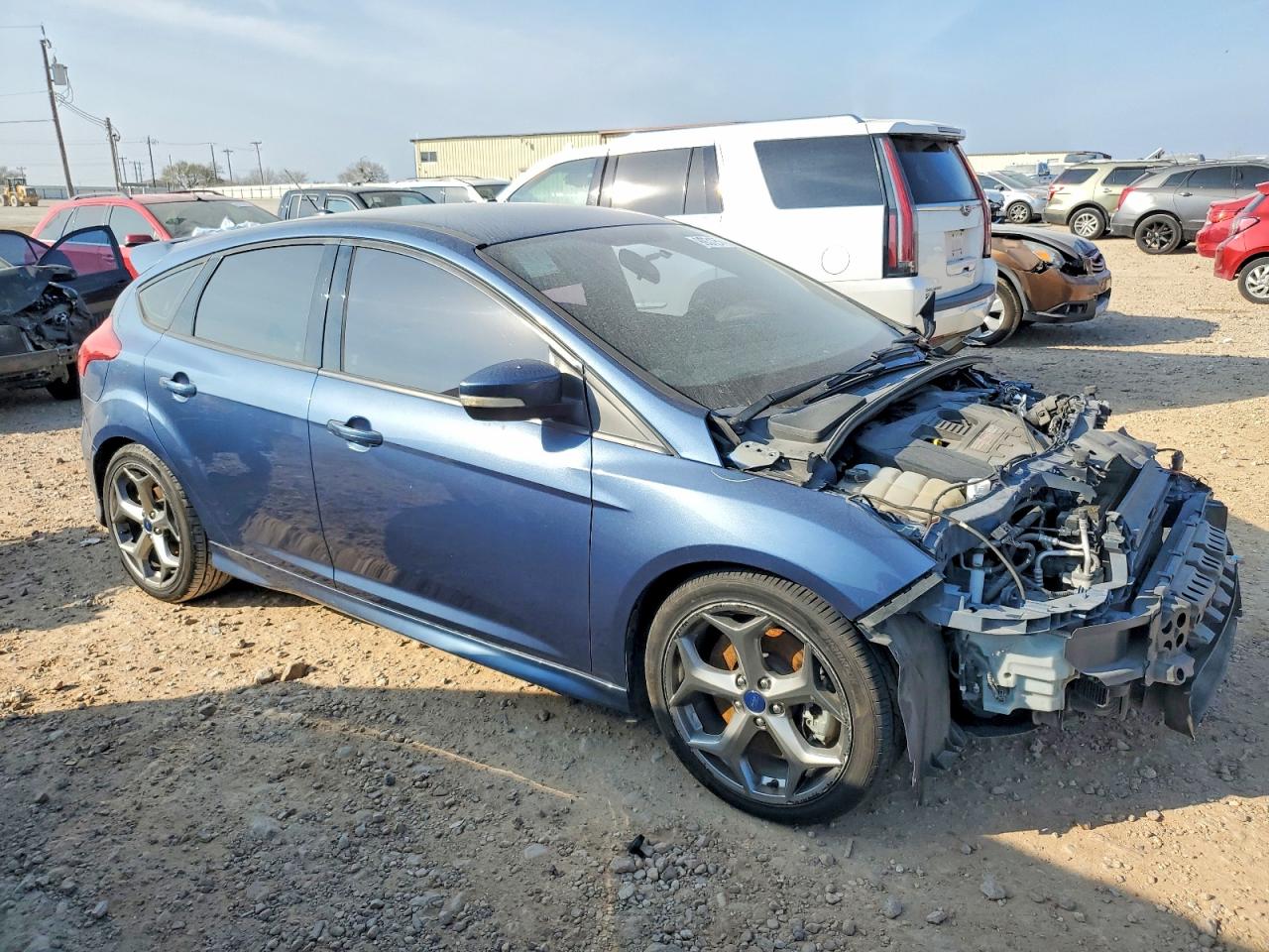 2018 FORD FOCUS ST photo 4