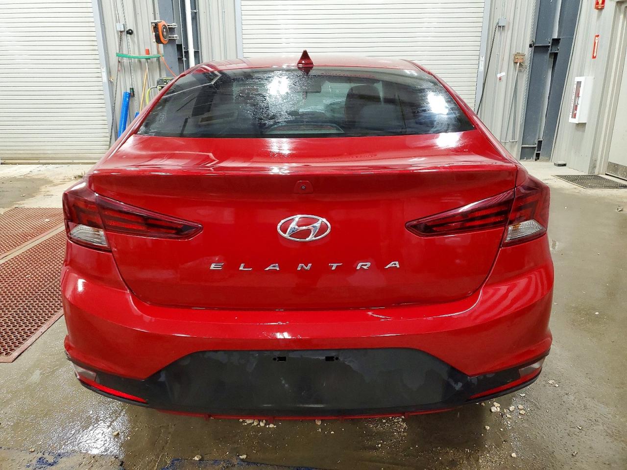 2020 HYUNDAI ELANTRA SEL photo 6