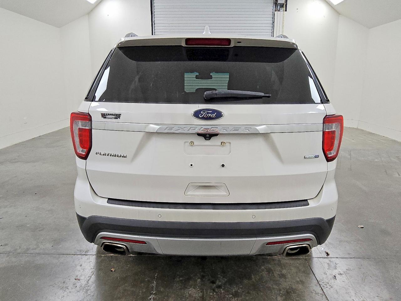 2017 FORD EXPLORER PLATINUM photo 6