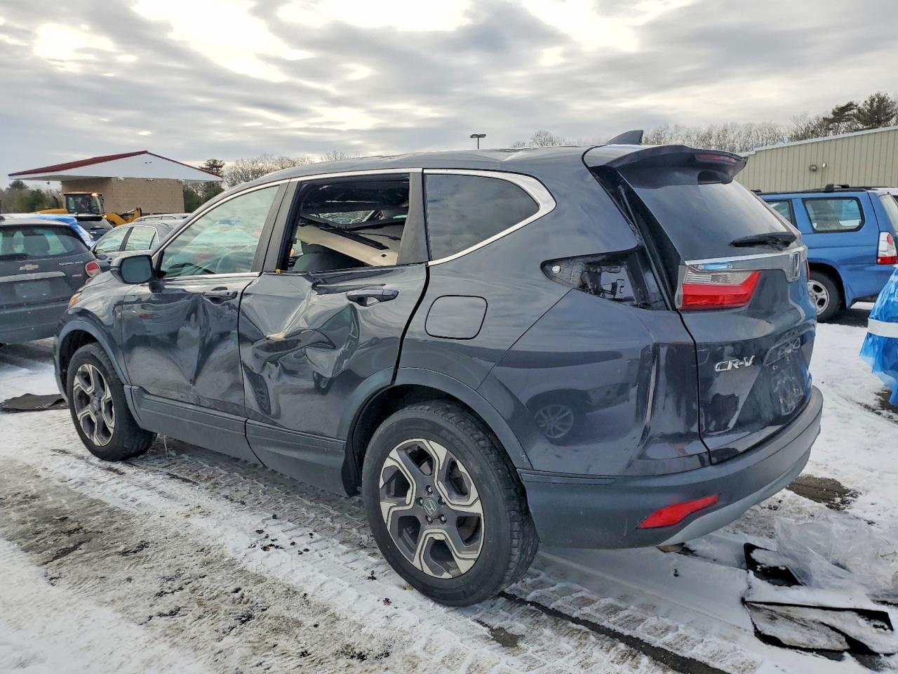 2018 HONDA CR-V EX photo 3