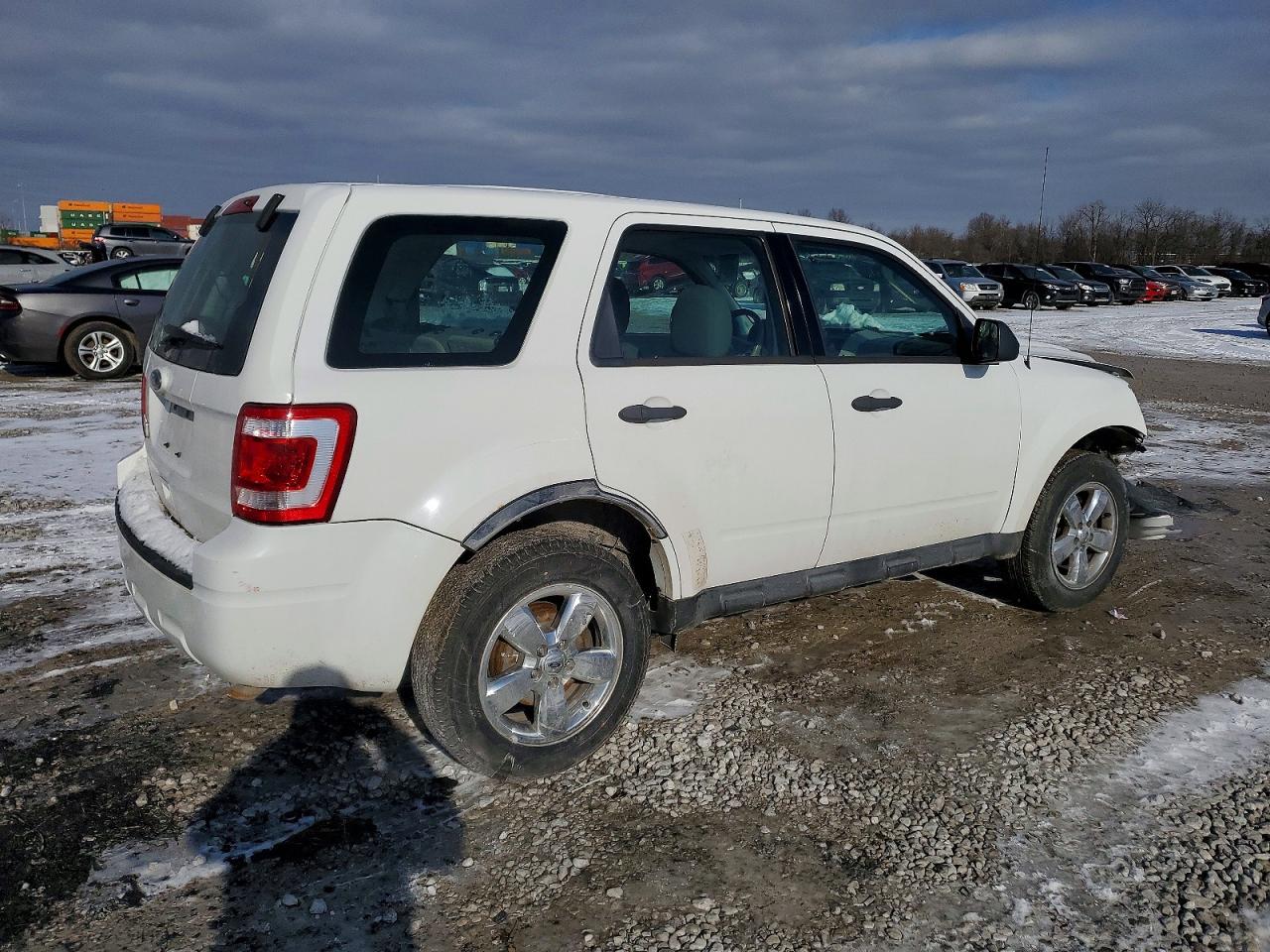 2012 FORD ESCAPE XLS photo 7