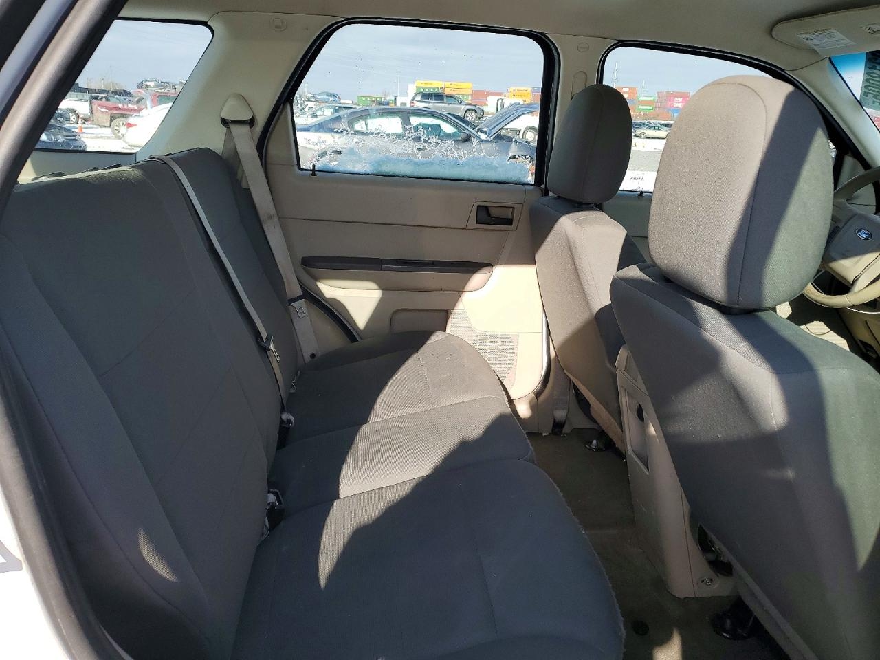 2012 FORD ESCAPE XLS photo 31