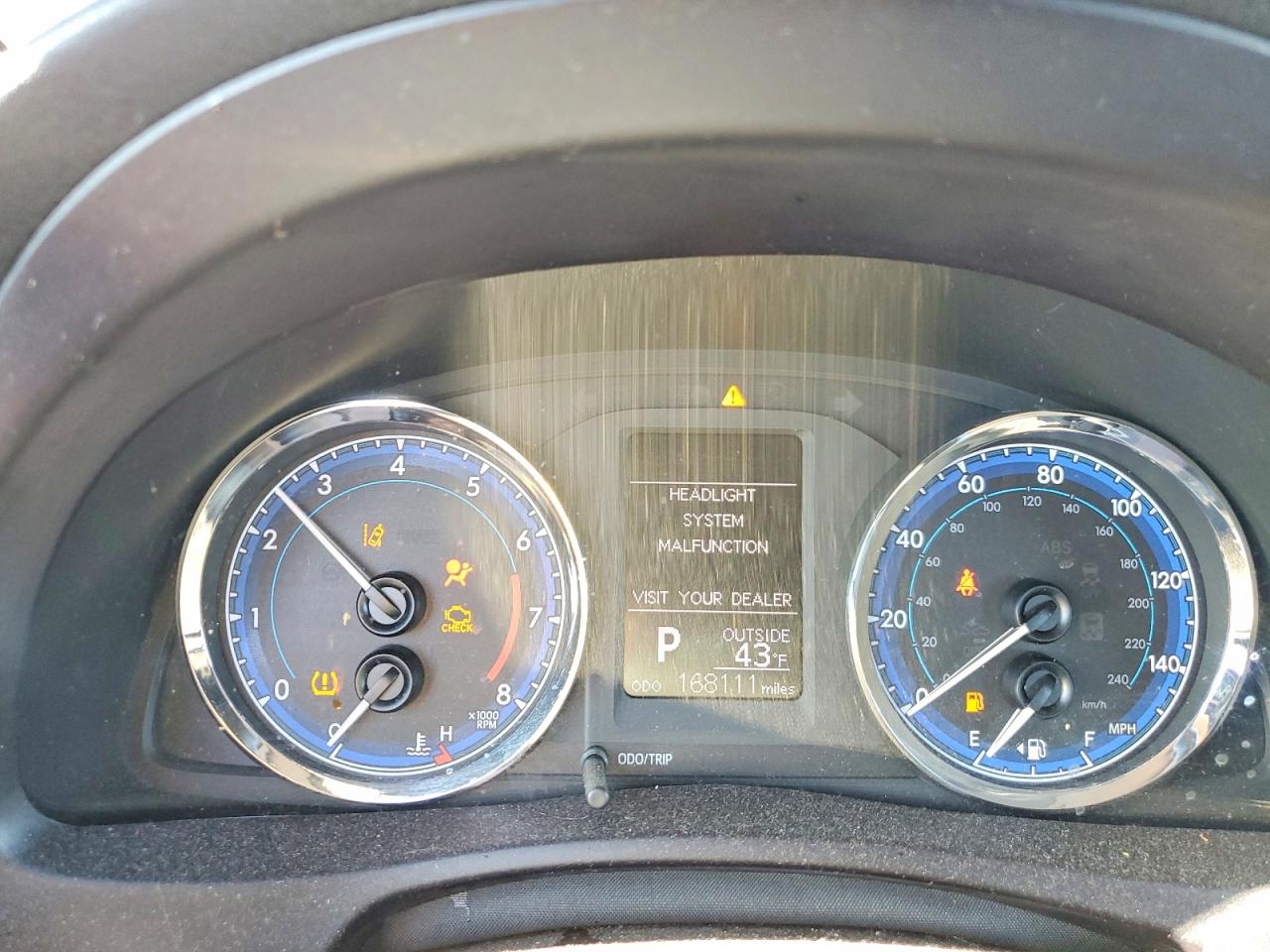2018 TOYOTA COROLLA L photo 9