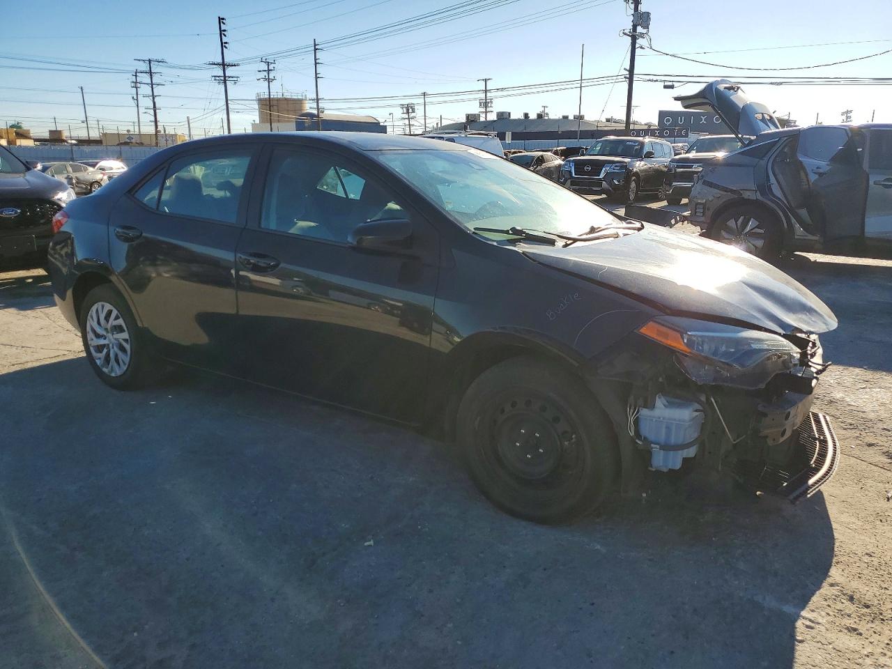 2018 TOYOTA COROLLA L photo 4