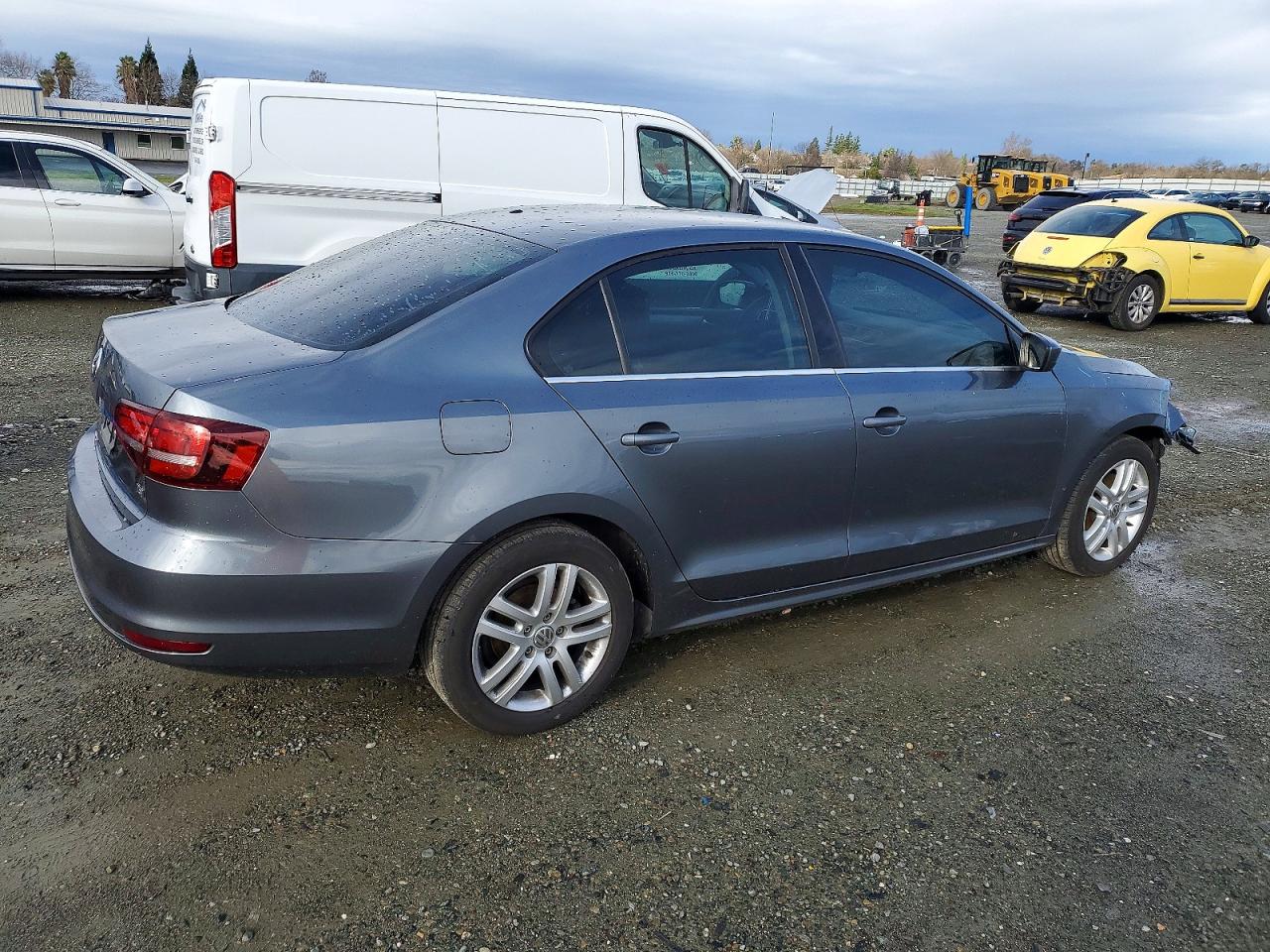 2017 VOLKSWAGEN JETTA S photo 3