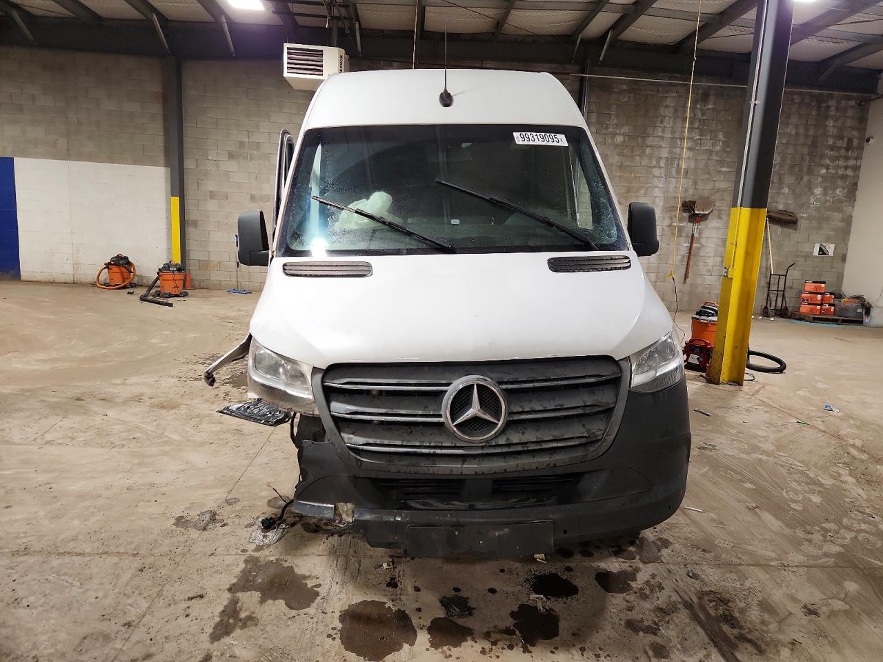 2021 MERCEDES BENZ SPRINTER DELIVERY VAN photo 5