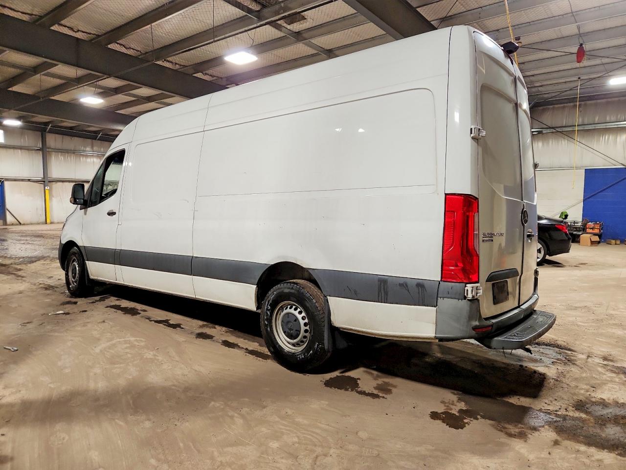 2021 MERCEDES BENZ SPRINTER DELIVERY VAN photo 2