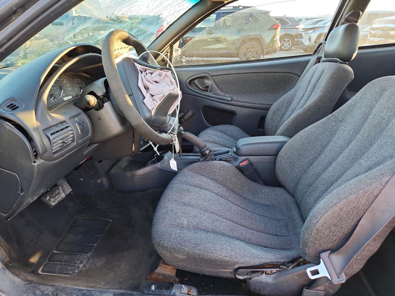 2001 CHEVROLET CAVALIER photo 7
