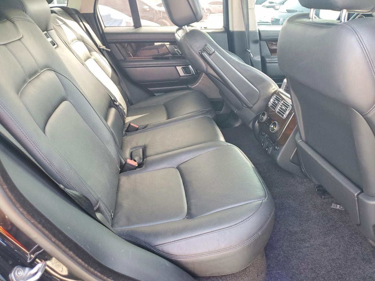 2020 LAND ROVER RANGE ROVER HSE photo 11