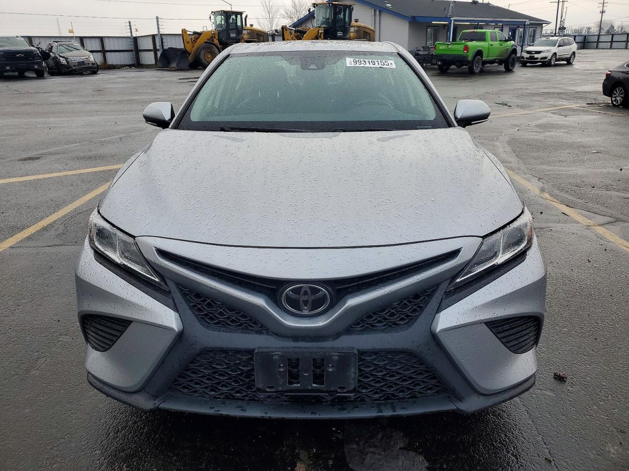 2020 TOYOTA CAMRY SE photo 5