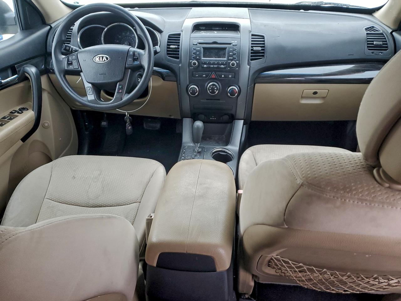 2011 KIA SORENTO BASE photo 8