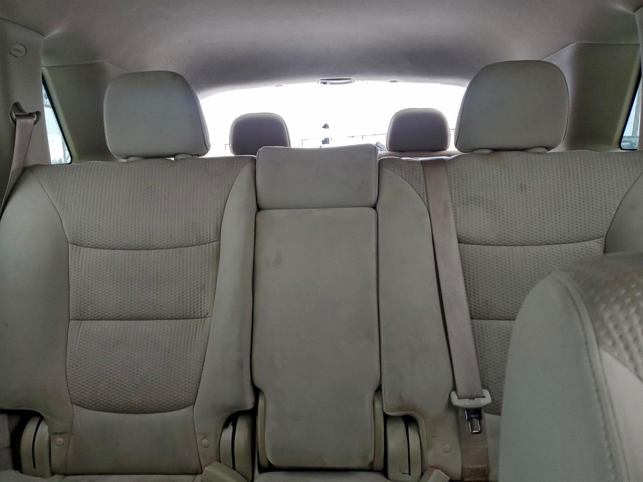 2011 KIA SORENTO BASE photo 10