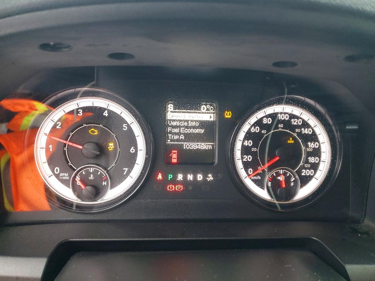 2021 RAM 1500 CLASSIC TRADESMAN photo 9