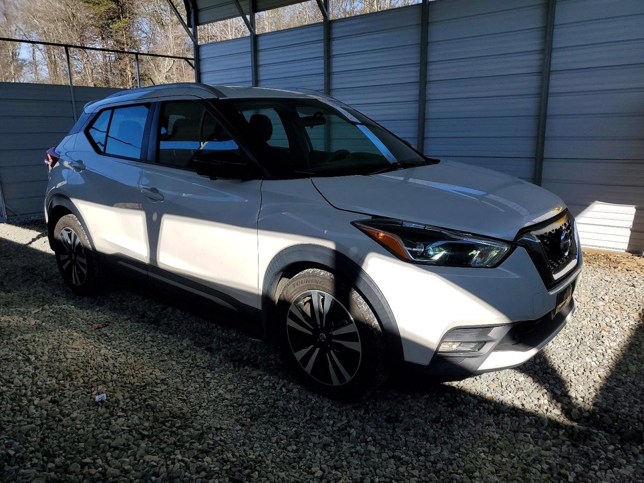2018 NISSAN KICKS S photo 4