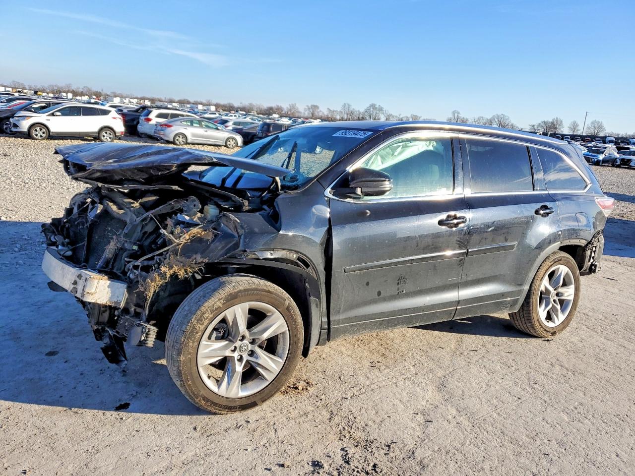 2016 TOYOTA HIGHLANDER