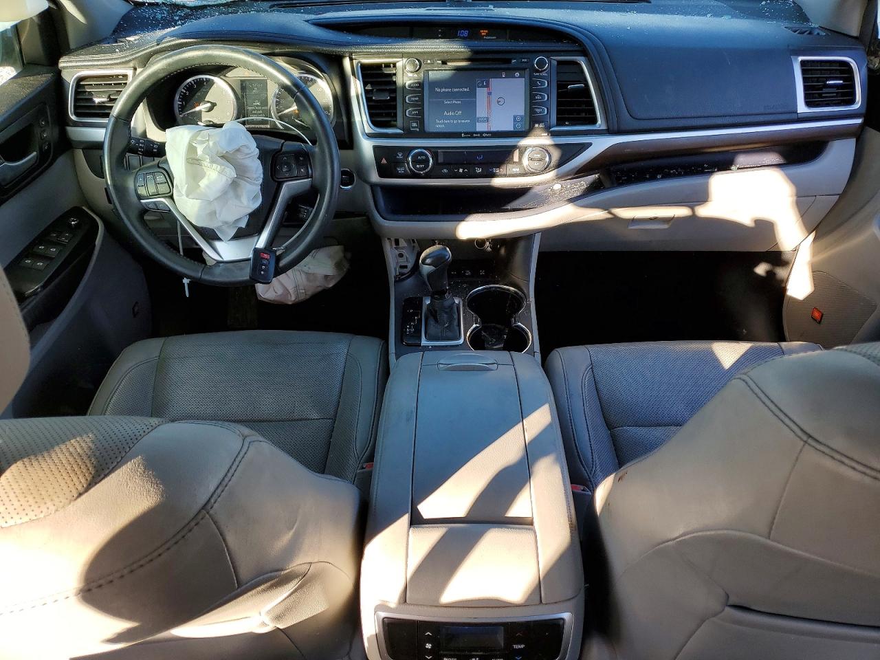 2016 TOYOTA HIGHLANDER LIMITED photo 8