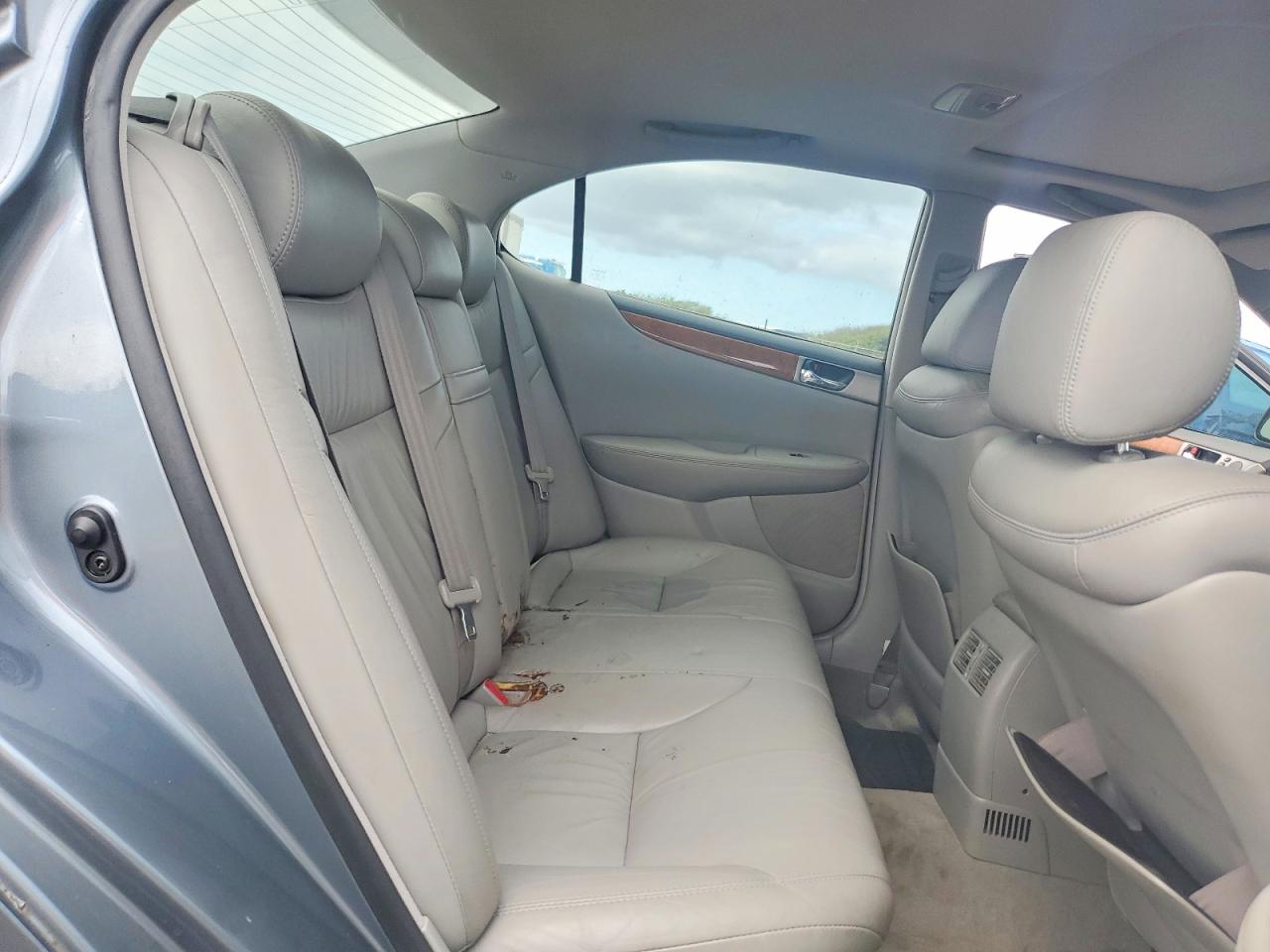 2005 LEXUS ES 330 photo 10