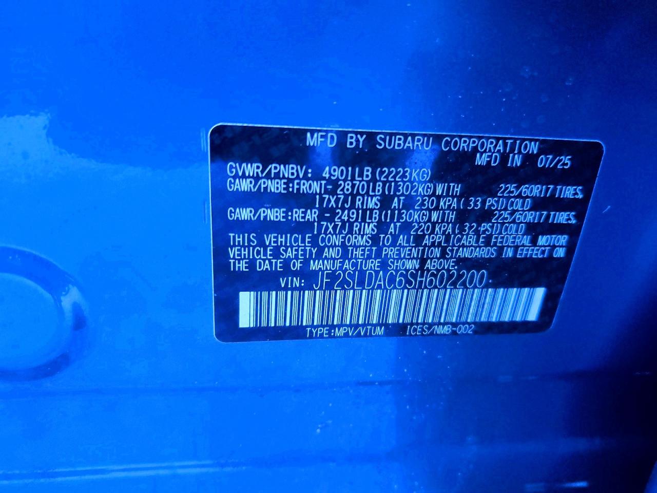 2025 SUBARU FORESTER photo 13