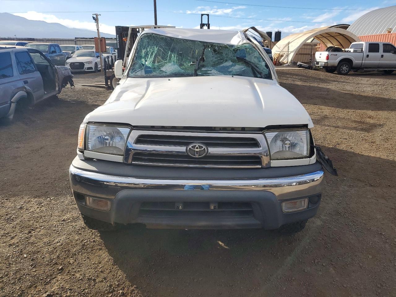 1999 TOYOTA 4RUNNER SR5 photo 9