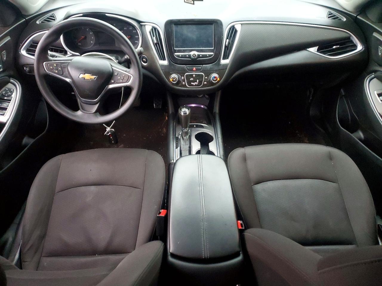 2018 CHEVROLET MALIBU LT photo 8