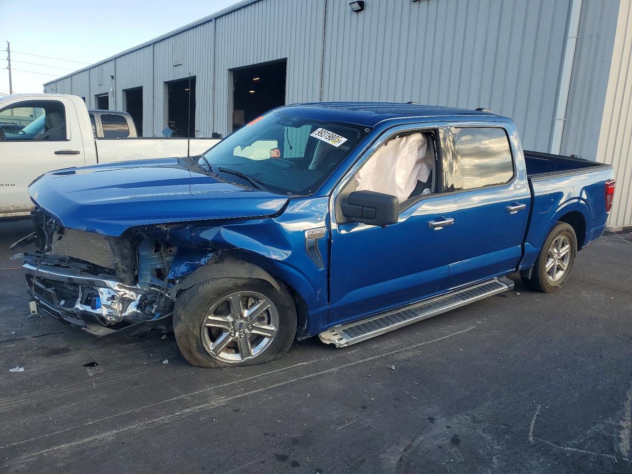 2024 FORD F150