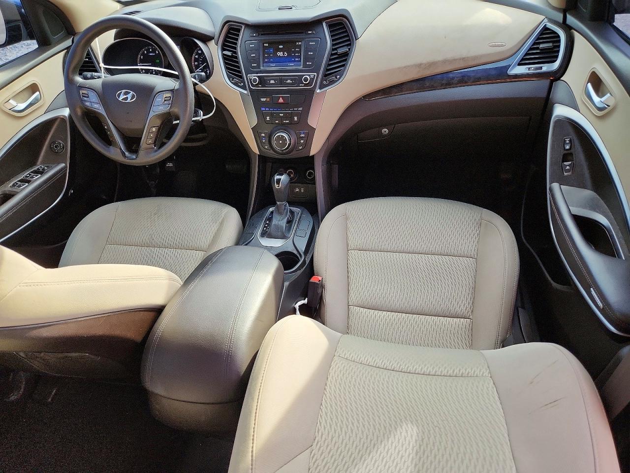 2017 HYUNDAI SANTA FE SPORT photo 8