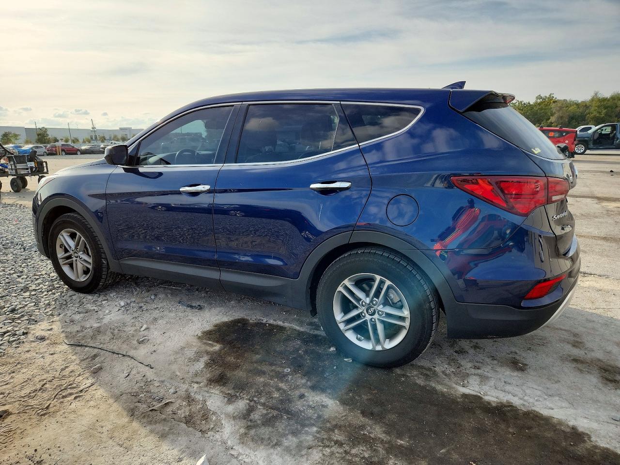 2017 HYUNDAI SANTA FE SPORT photo 2