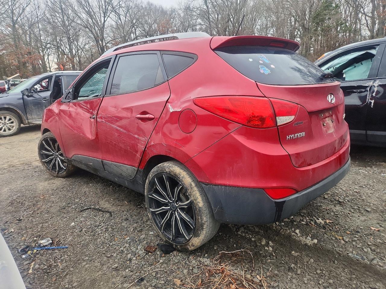 2013 HYUNDAI TUCSON GLS photo 2