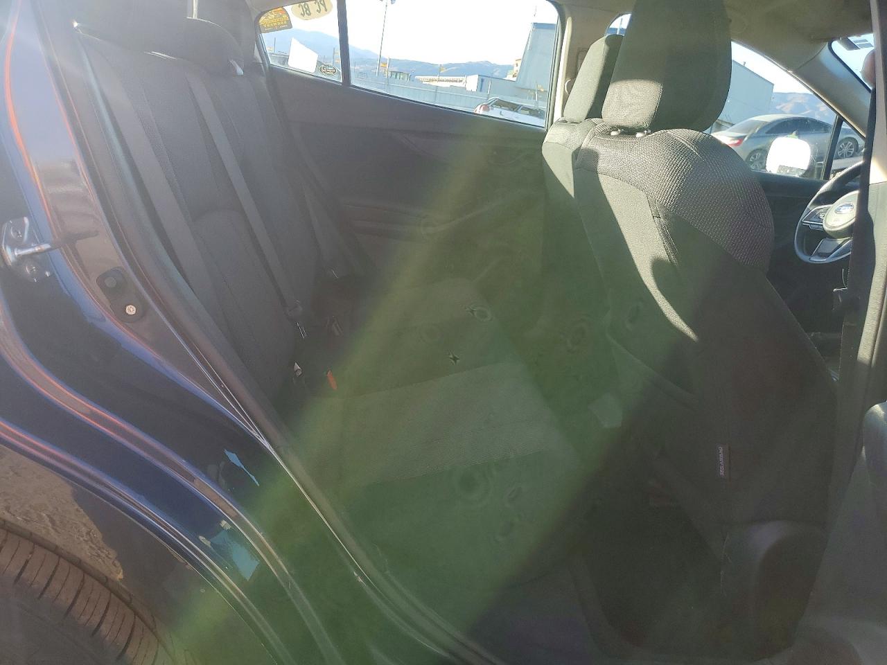2017 SUBARU IMPREZA photo 10