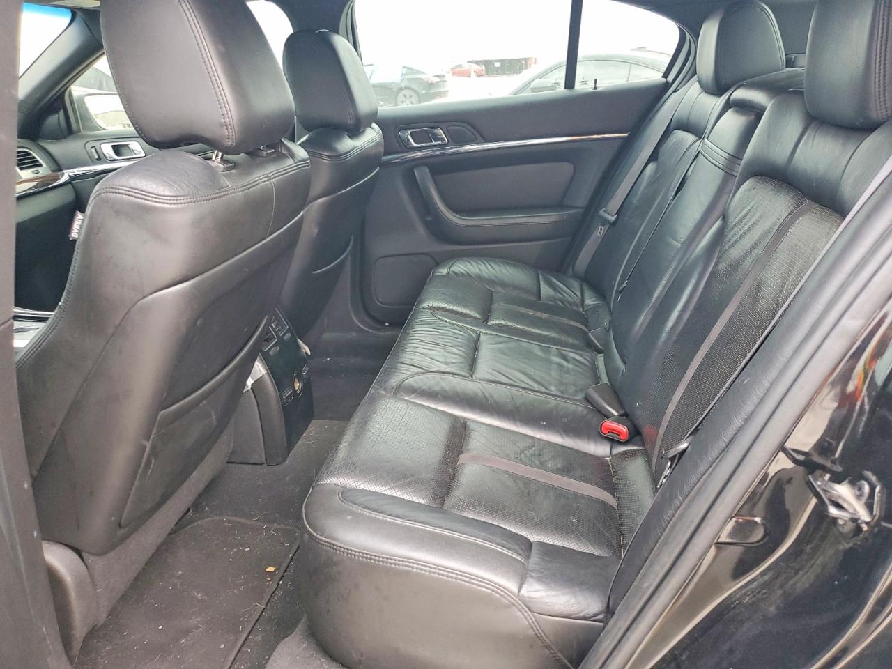 2009 LINCOLN MKS photo 10