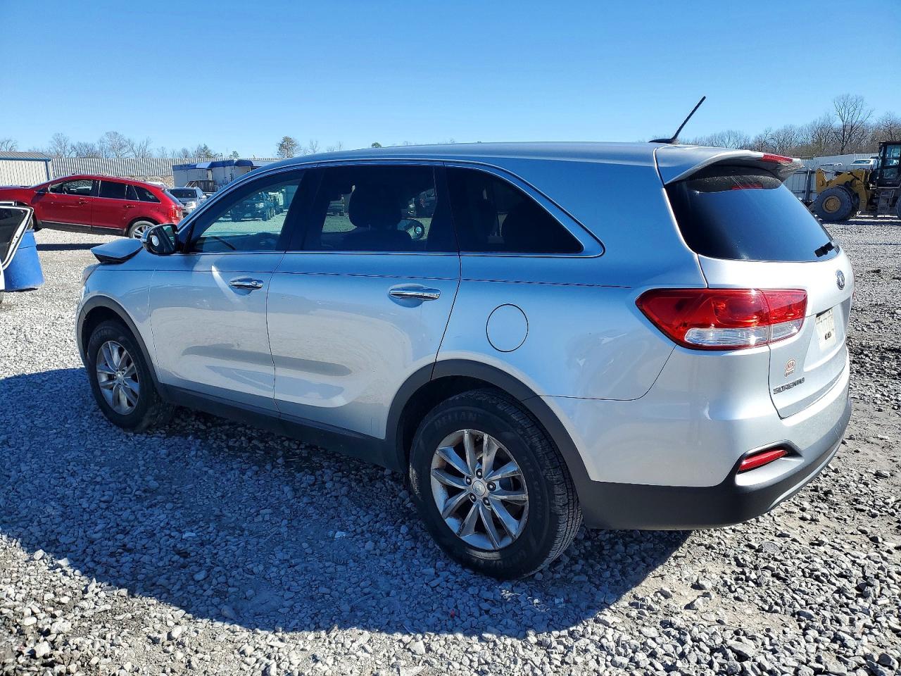 2016 KIA SORENTO LX photo 2