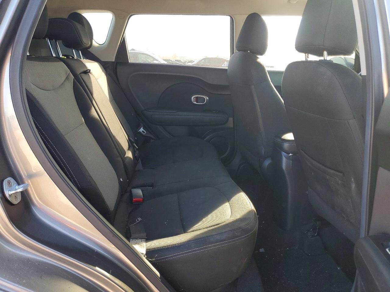 2018 KIA SOUL + photo 11